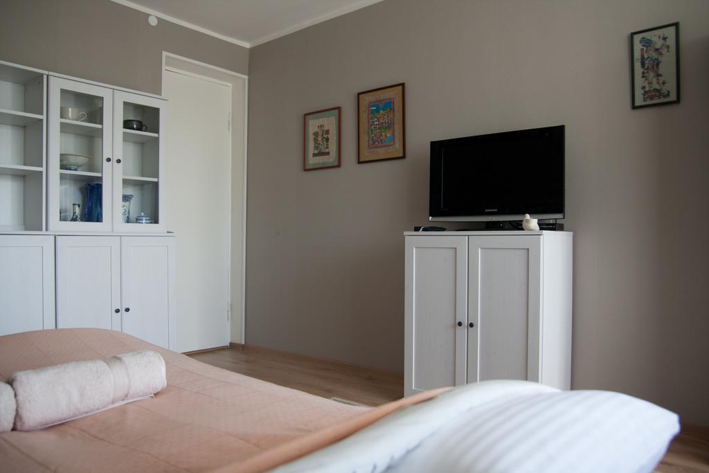 Prenzel Apartments - Mai Parnu Bilik gambar